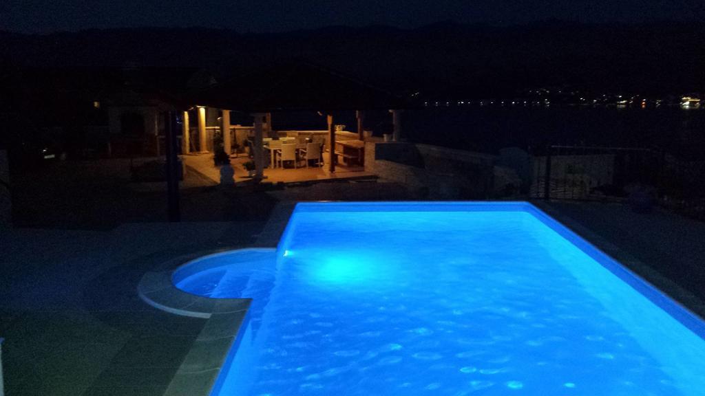 Apartments Ivita Pag Town Dış mekan fotoğraf